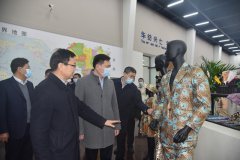 市、區(qū)領(lǐng)導(dǎo)一行蒞臨公司調(diào)研指導(dǎo)